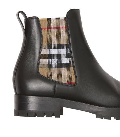 burberry chelsea boots red|burberry chelsea or kensington.